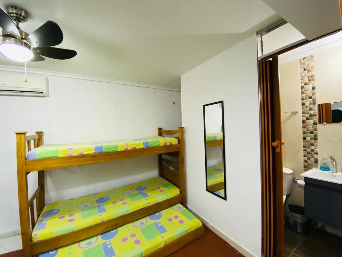 Casa Feliz Hostal Santa Marta  Luaran gambar